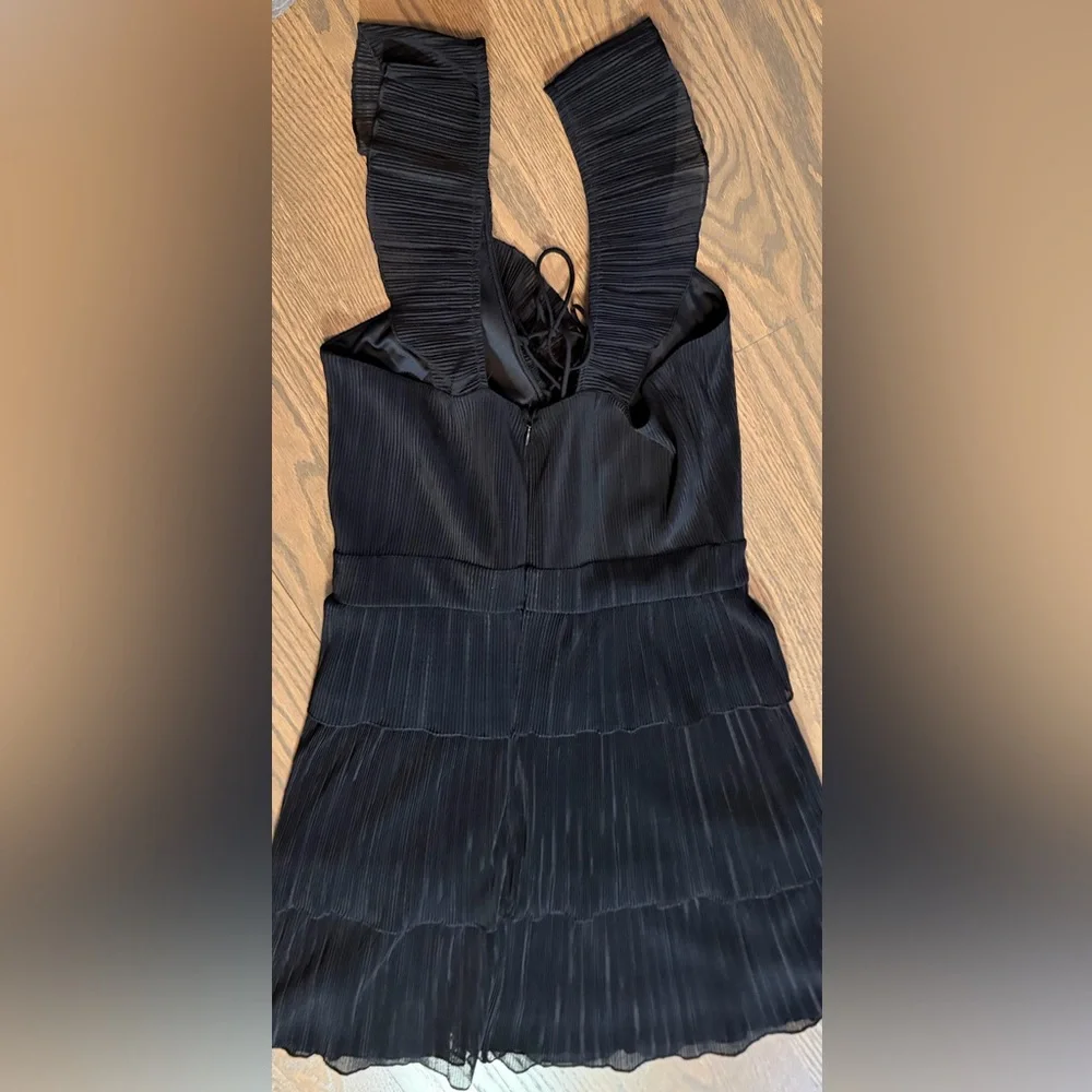 Express Black Pleated Mini Dress - Picture 5 of 8